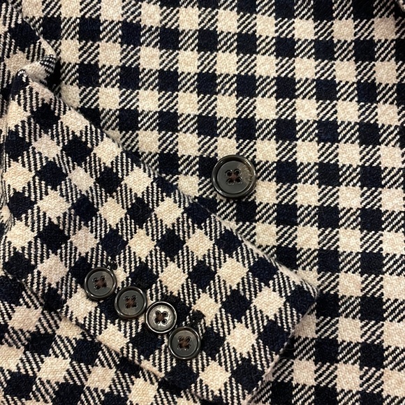 Tan and Navy Checkered Banana Republic Blazer - Picture 4 of 5